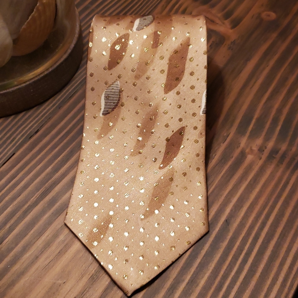 Enrico Capucci Gold dotted Silk Tie